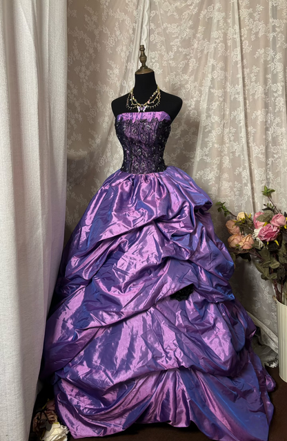 Noble Ball Gown Strapless Grape Taffeta With Ruched Ruffles Long Quinceanera Dresses Sweet 15 16 Birthday Gown AU325
