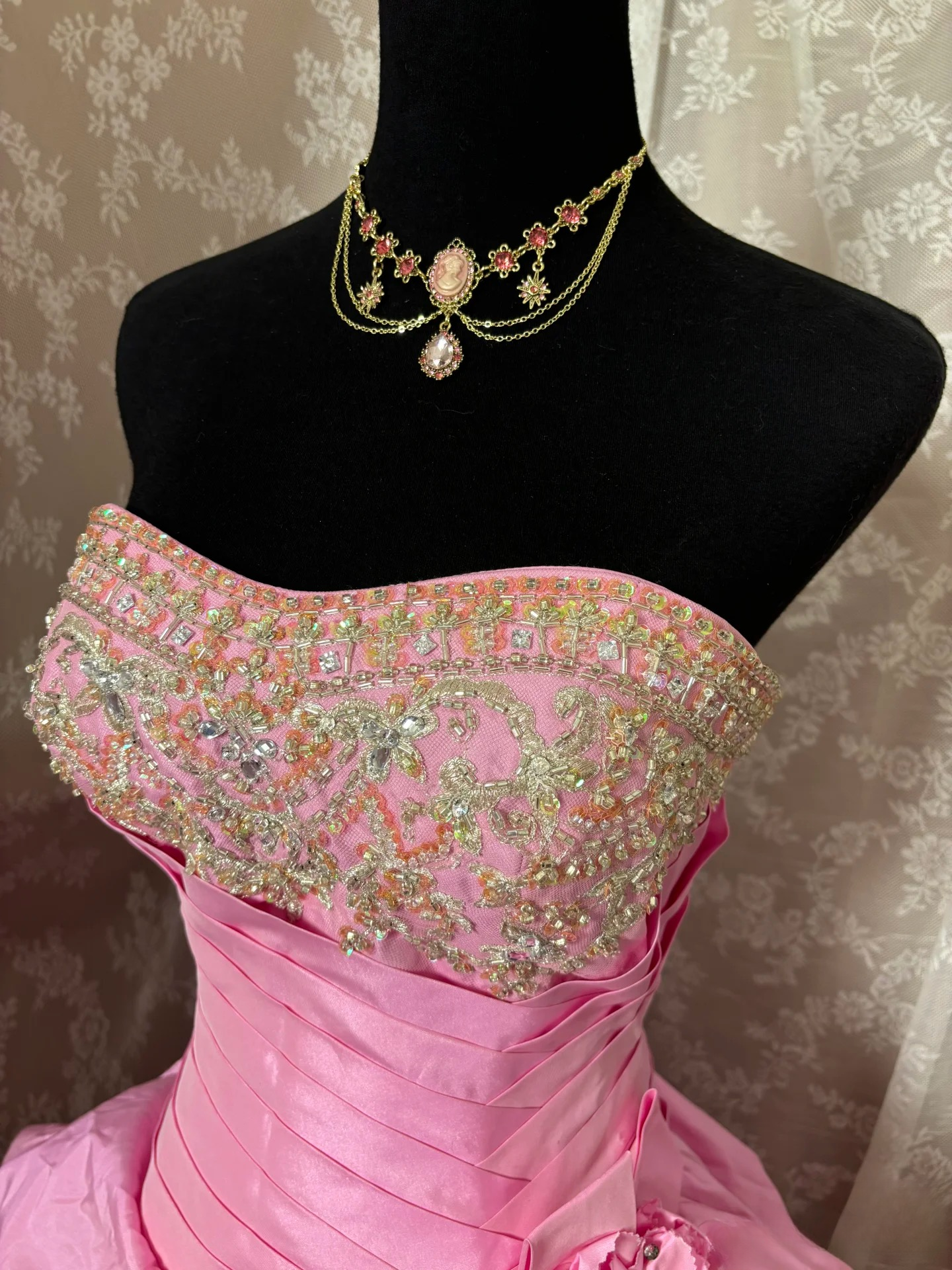 Princess Ball Gown Strapless Pink With Beaded Ruffles Ruched Long Aesthetic Quinceanera Dresses Sweet 15 16 Birthday Gown AU342
