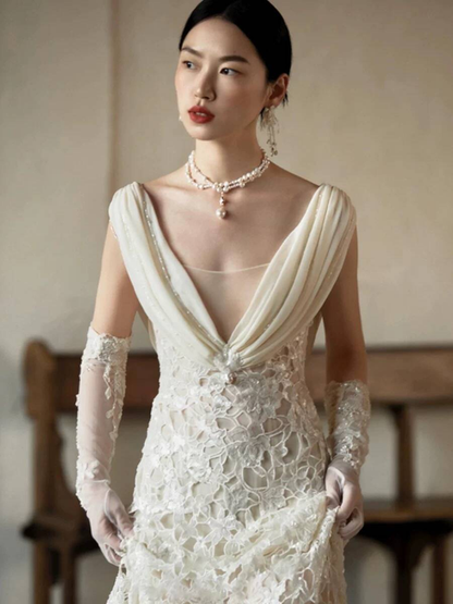 Robe de mariée fourreau modeste en dentelle blanche, col en V, sans manches, style conte de fées, AU349