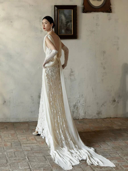 Robe de mariée fourreau modeste en dentelle blanche, col en V, sans manches, style conte de fées, AU349