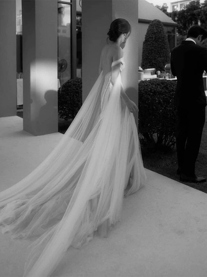 Sexy Mermaid Scoop Neck Backless Tulle Sleeveless White Wedding Dress French Brides Dresses Fairytale Wedding Gown AU354