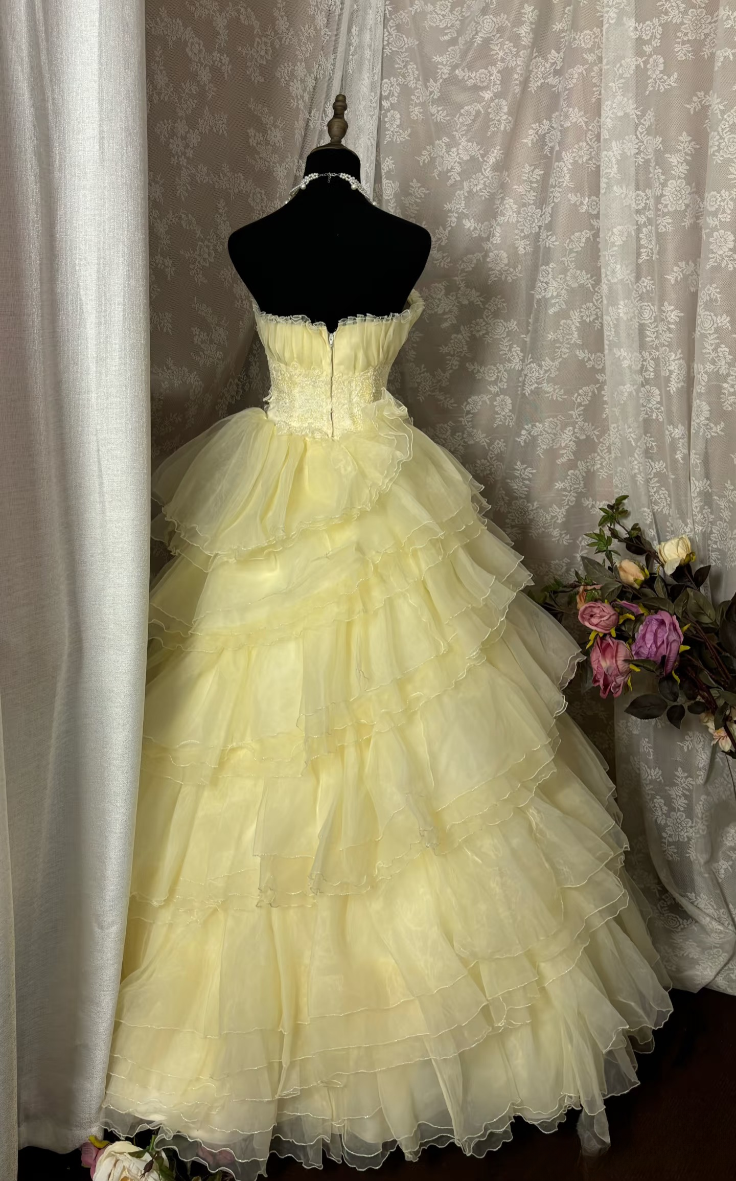 Princess Ball Gown Strapless Yellow With Lace Appliqued Long Aesthetic Quinceanera Dresses Sweet 15 16 Birthday Gown AU354