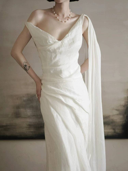 Vintage Mermaid V Neckline White Wedding Gown Long Fairytale Autumn Wedding Dresses AU357
