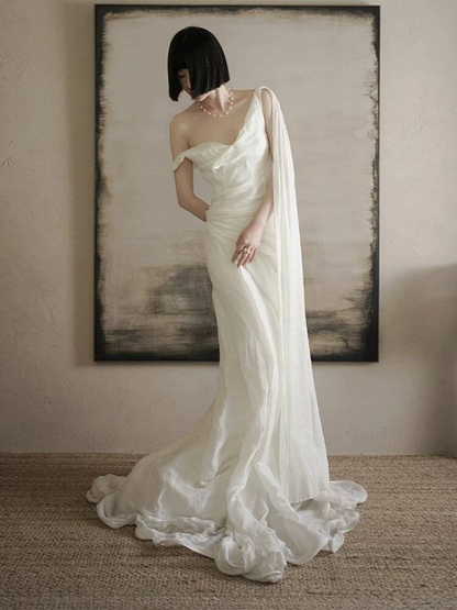Vintage Mermaid V Neckline White Wedding Gown Long Fairytale Autumn Wedding Dresses AU357