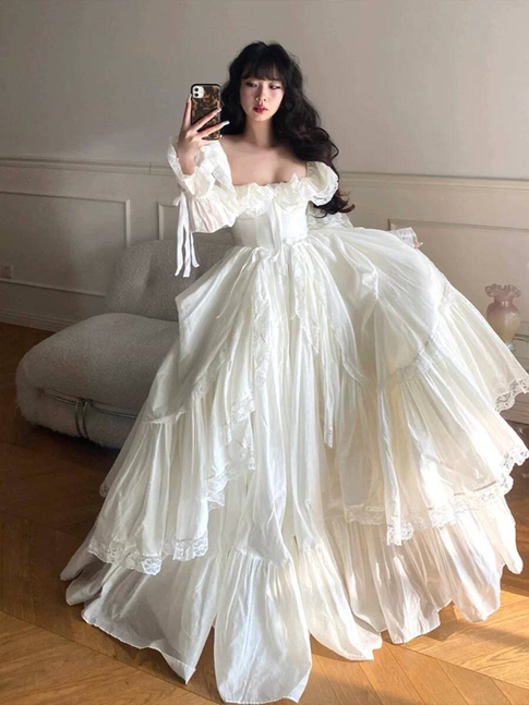 Retro Ballkleid Square Neck Long Sleeves Spitze Weiß Brautkleid Französisch Bräute Kleider Märchen Brautkleid AU358