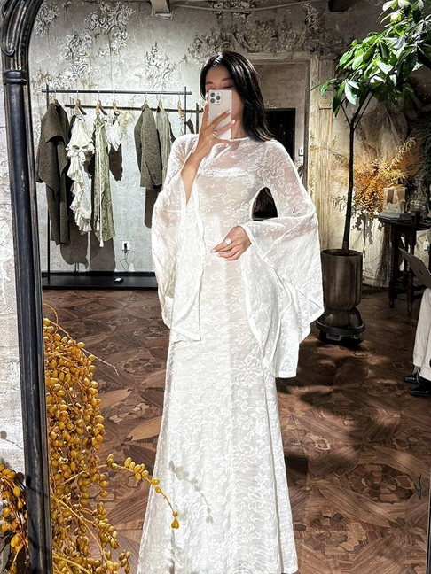 Robe de mariée blanche vintage en dentelle style sirène, manches longues, style conte de fées, AU366