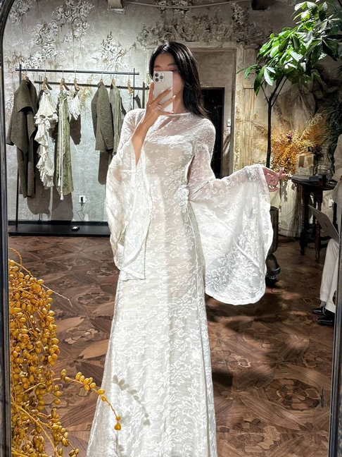 Robe de mariée blanche vintage en dentelle style sirène, manches longues, style conte de fées, AU366