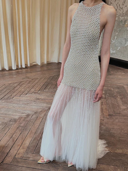 Robe de mariée longue d'été, style sirène, en tulle ornée de perles et de pierres précieuses. Robe de mariée élégante AU378