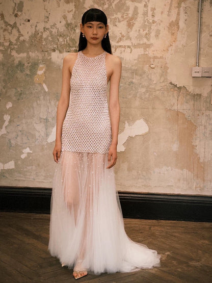 Robe de mariée longue d'été, style sirène, en tulle ornée de perles et de pierres précieuses. Robe de mariée élégante AU378