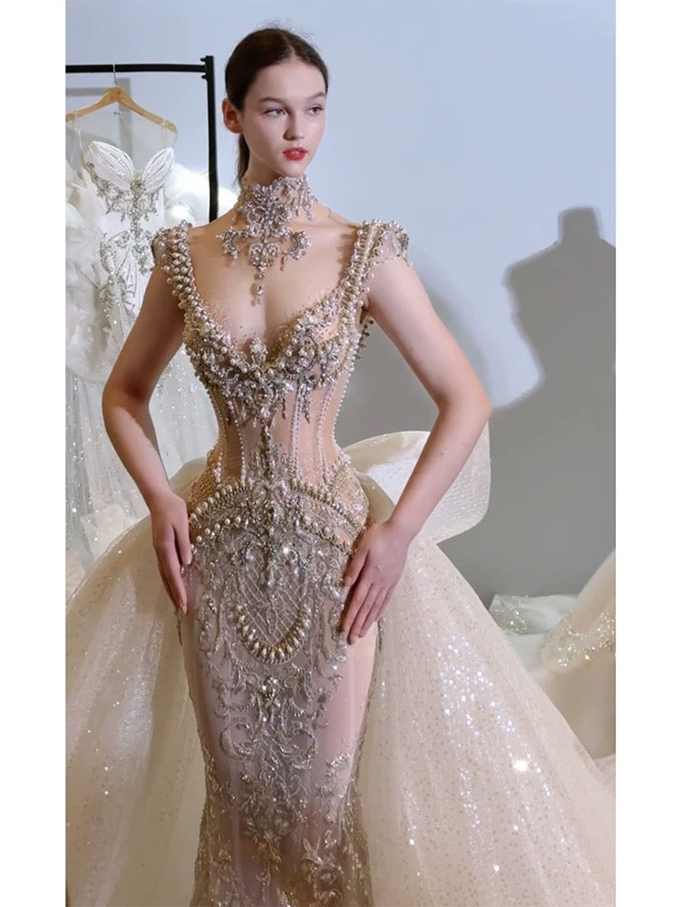 Robe de mariée longue d'été, sirène sexy, col en V, tulle champagne ornée de perles et de pierres précieuses - AU385