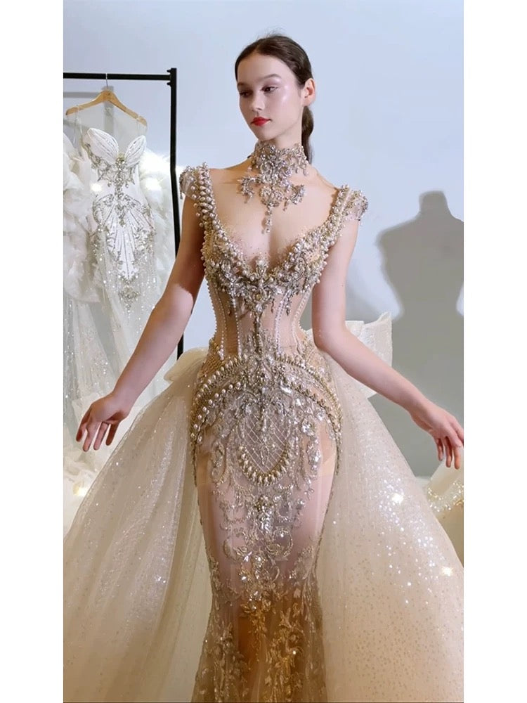 Robe de mariée longue d'été, sirène sexy, col en V, tulle champagne ornée de perles et de pierres précieuses - AU385