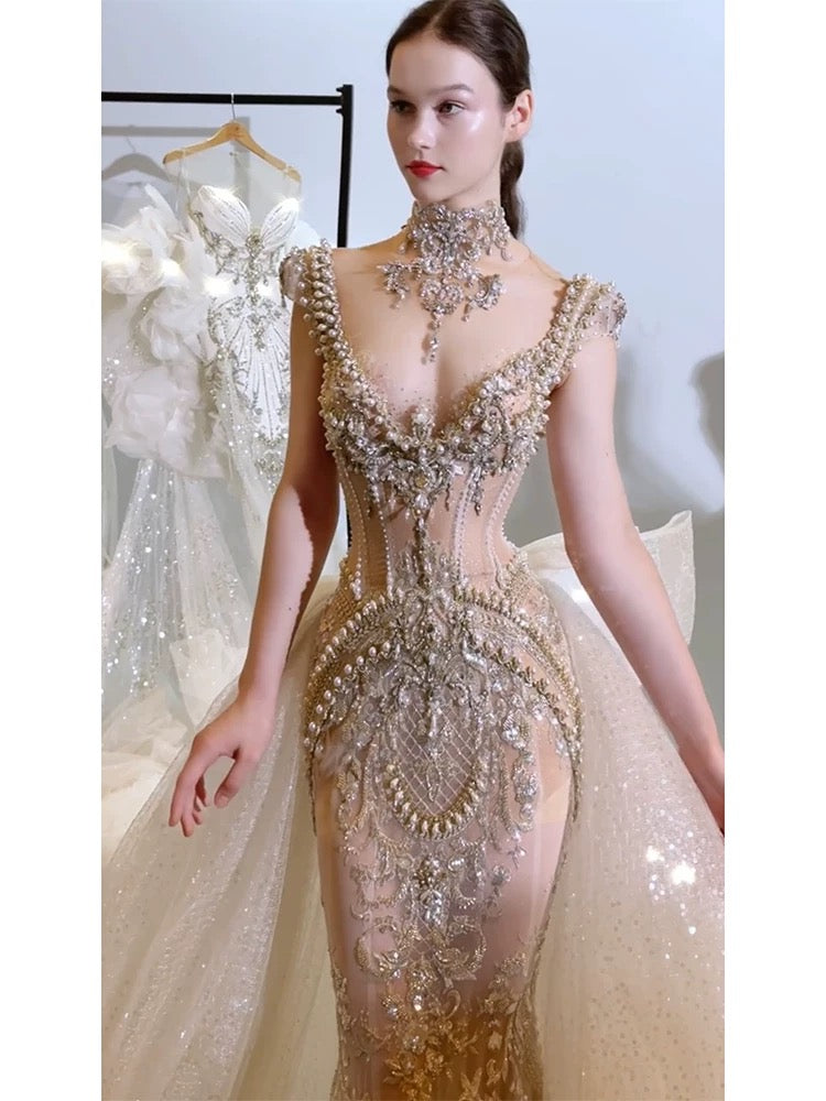 Robe de mariée longue d'été, sirène sexy, col en V, tulle champagne ornée de perles et de pierres précieuses - AU385