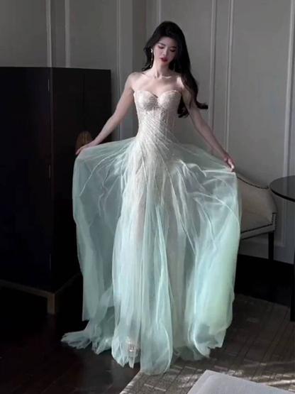 Wunderschönes Etuikleid mit trägerlosem Mintgrün und Pailletten, Ballkleider, Partykleid zum 17. Geburtstag, Outfits, Abschlusskleid AU387