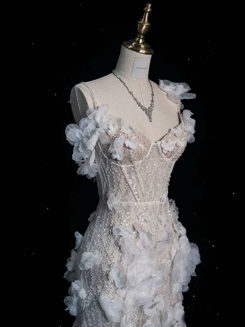 Modest Mermaid Spaghetti Straps Sequin White Wedding Dress Fairytale Autumn Flowers Wedding Dresses AU391