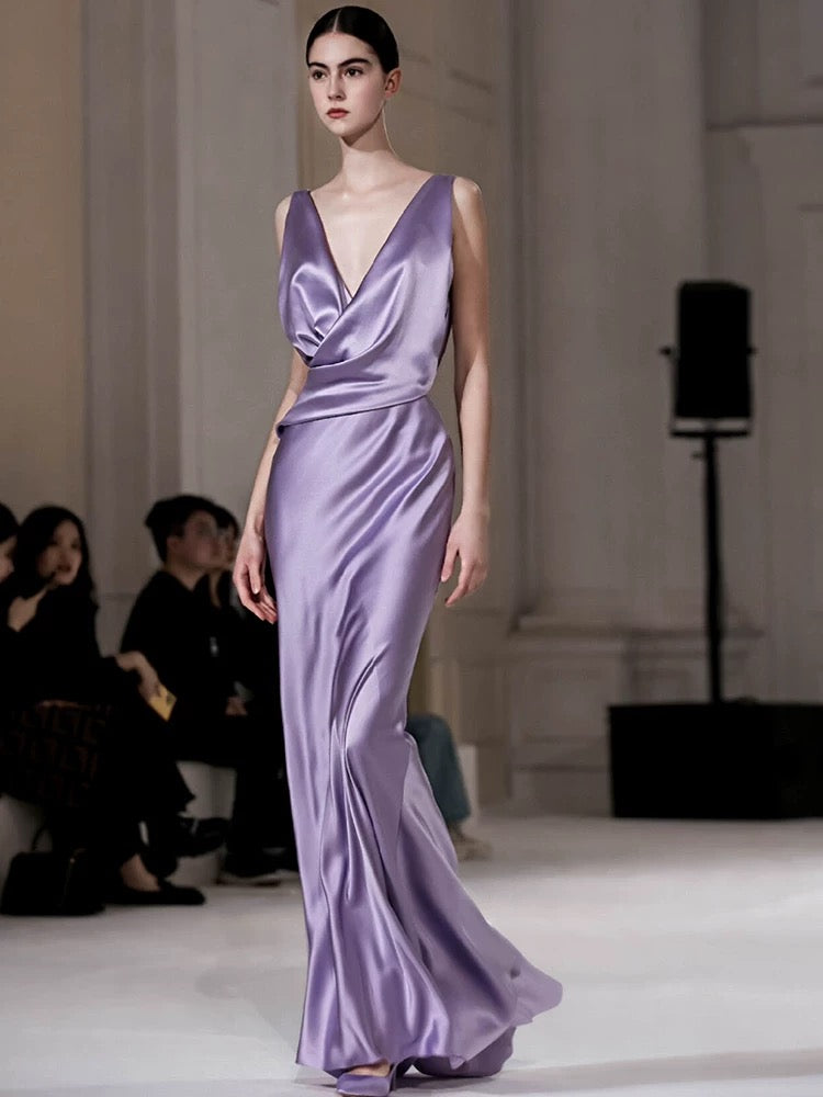Robe de bal longue plissée en satin raisin clair, col en V, coupe fourreau, modèle AU393