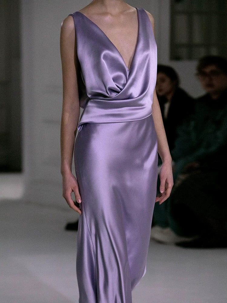 Robe de bal longue plissée en satin raisin clair, col en V, coupe fourreau, modèle AU393