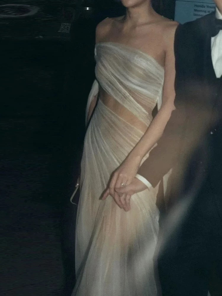 Sexy Mermaid Scoop Neck Backless Tulle Sleeveless White Wedding Dress French Brides Dresses Fairytale Wedding Gown AU354