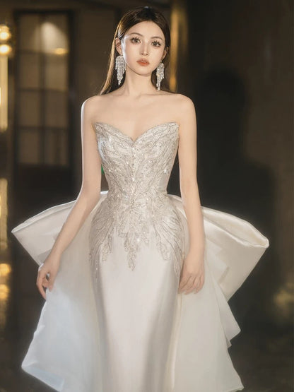 Sexy Mermaid Sweetheart White Satin With Silver Beads Gem Long Bride Dress Long Bride Dress Classy Wedding Dresses AU402
