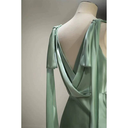 Modest Mermaid V Neck Sage Green Satin Prom Dresses Sequin Party Dress Birthday Outfits Graduation Dress AU405