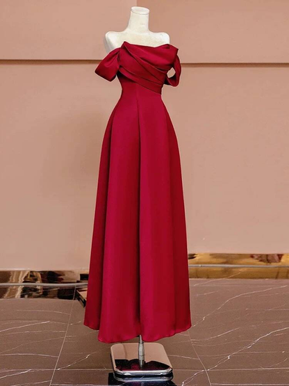 Robe de bal simple en satin rouge à épaules dénudées, coupe trapèze, tenue de soirée pour 18e anniversaire, robe de remise de diplôme, AU436
