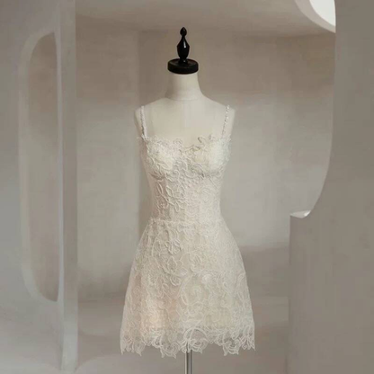 Robe de mariée blanche romantique à bretelles spaghetti en dentelle, robe de mariée de conte de fées, AU453