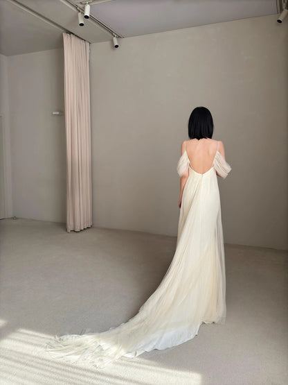 Robe de mariée intemporelle en tulle ivoire à bretelles spaghetti et coupe trapèze, tenue de mariage de conte de fées, AU484