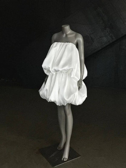 Dreamy Ball Gown Strapless Sleeveless Satin Wedding Dress Fairytale Long White Wedding Dresses AU510