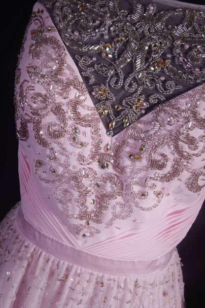 Robe de bal rétro trapèze, col carré, tulle rose, longueur au sol, inspiration, robe longue de bal AU524