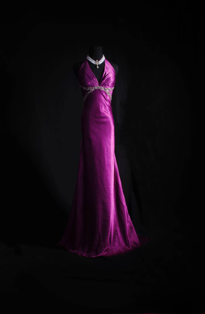 Klassische Meerjungfrau V-Ausschnitt Silber Perlen Pailletten Grape Satin Rückenfrei Langes Ballkleid Inspiration Party Senior Dance Ballkleider AU536