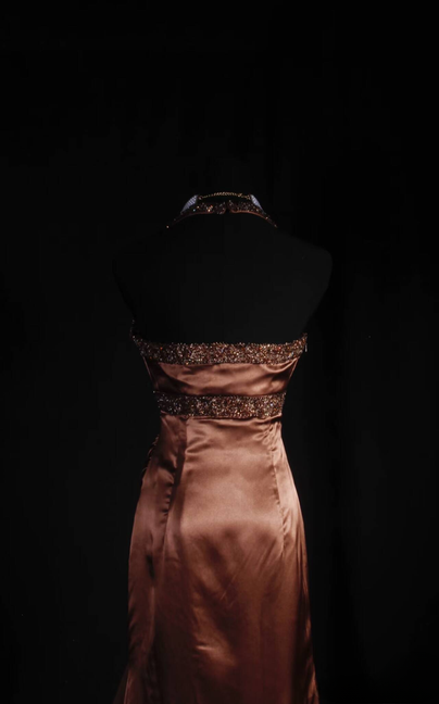 Vintage Prom Dresses 90s A Line Halter Brown Beads Satin Long Party Dress Inspiration Senior Dance Graduation Dresses AU561