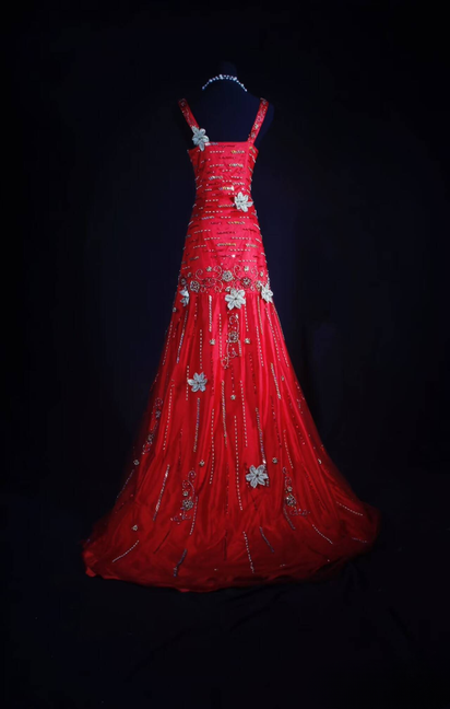 Robe de bal longue style sirène rétro, col en V, perles argentées, en satin rouge, tenue de soirée princesse, tenue de remise de diplôme pour femmes, AU571