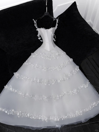 Fairy-tale Ball Gown Spaghetti Straps Tulle Beaded Fitted Wedding Dress Bride Gowns Wedding Dresses AU610
