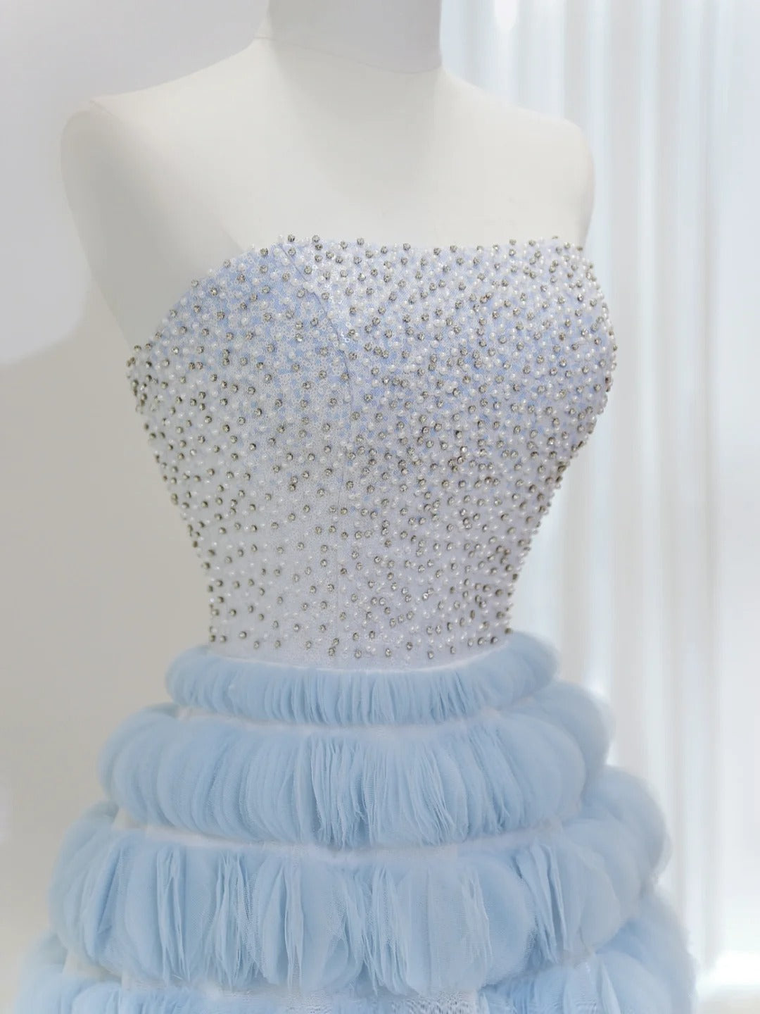 Luxury Quinceanera Dresses Ball Gown Strapless Tulle Light Sky Blue Birthday Gowns Vestidos De 15 Anos Long Sweet 16 Dress AU852