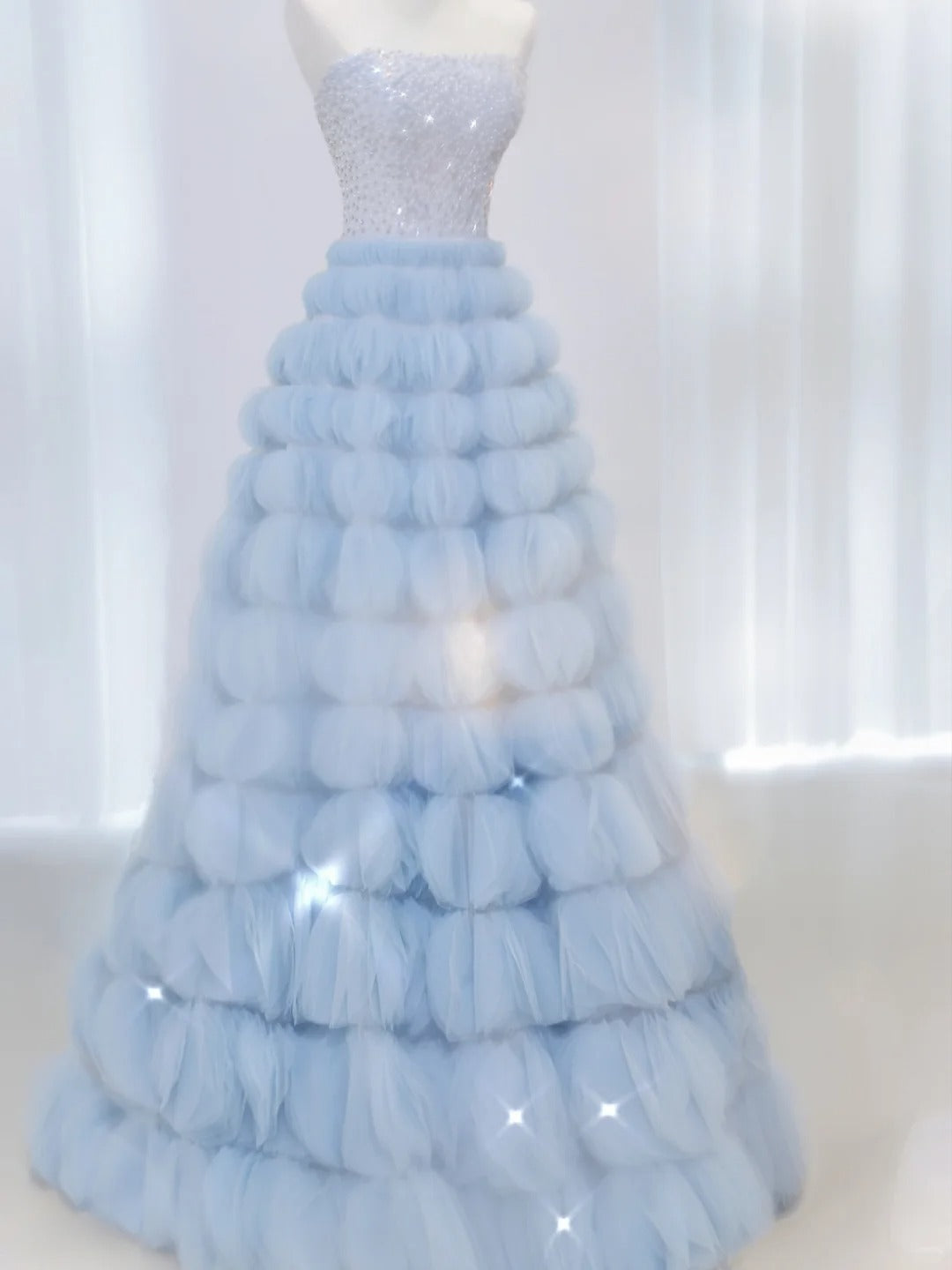 Luxury Quinceanera Dresses Ball Gown Strapless Tulle Light Sky Blue Birthday Gowns Vestidos De 15 Anos Long Sweet 16 Dress AU852