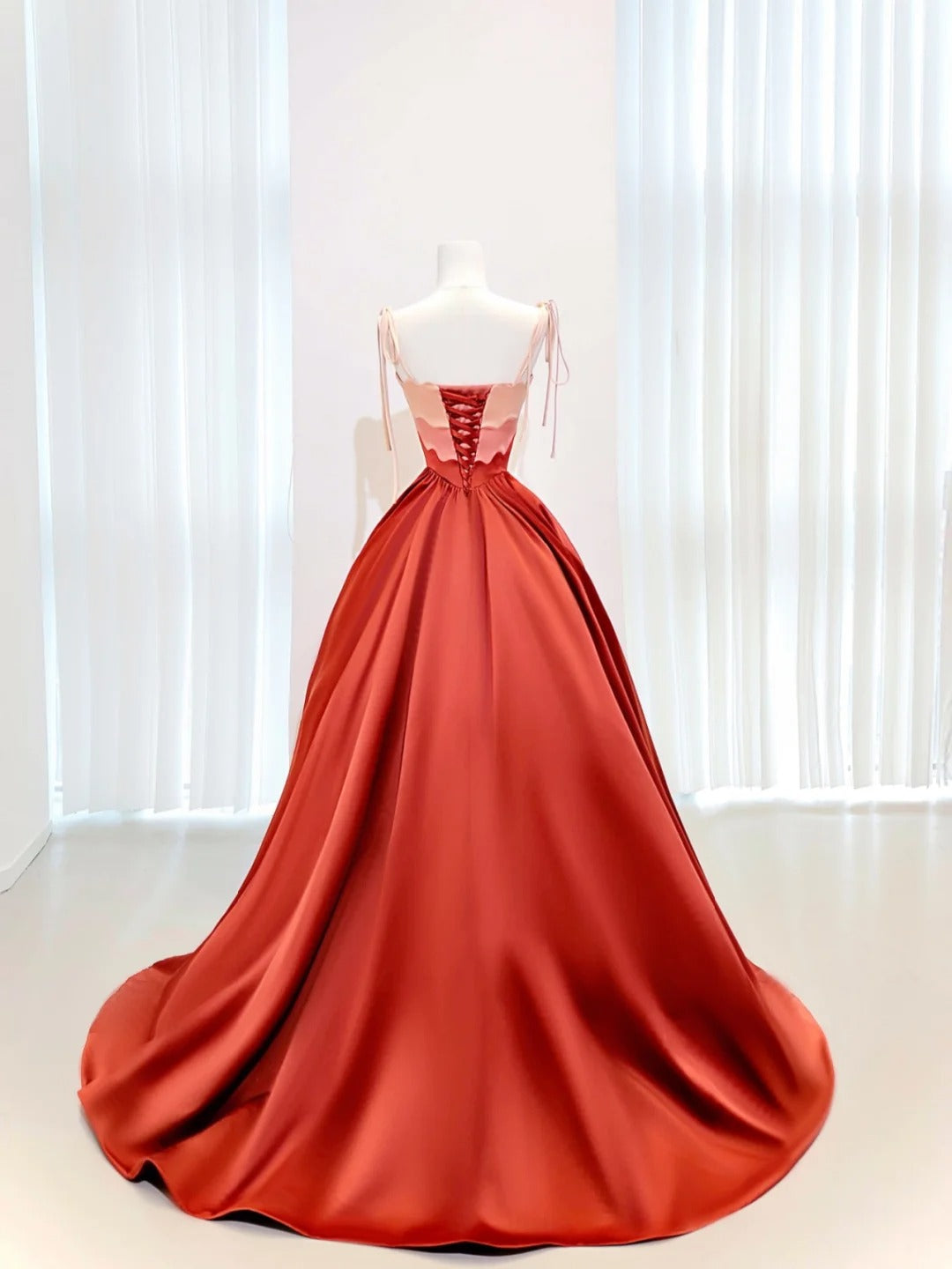Charmantes robes de Quinceanera, robe de bal, bretelles spaghetti, satin, robes d'anniversaire, robes de 15 ans, longue, robe Sweet 16, AU853