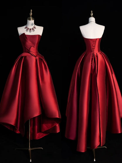 Robes de bal élégantes asymétriques sans bretelles en satin bordeaux, tenues de fin d'études ou de 20e anniversaire N506