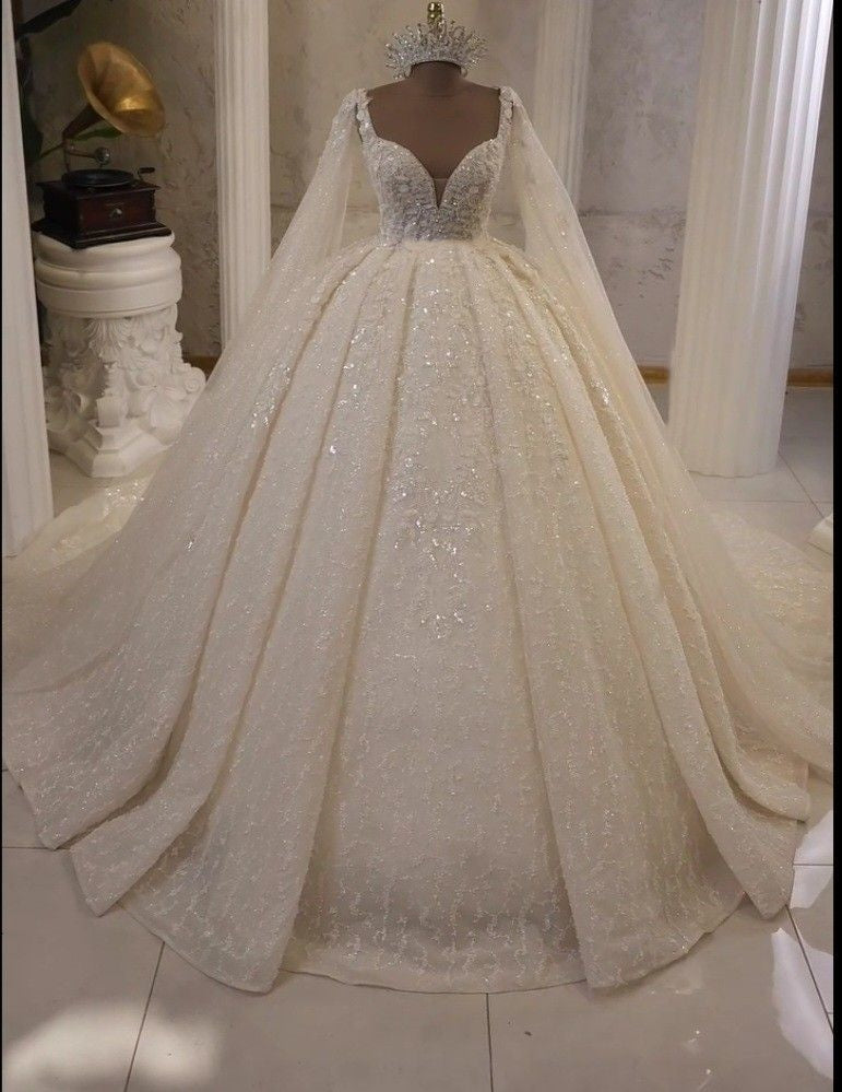 Romantic Ball Gown Straps White Sequin Long Wedding Dress Fairy Formal With Cape Wedding Dresses B128