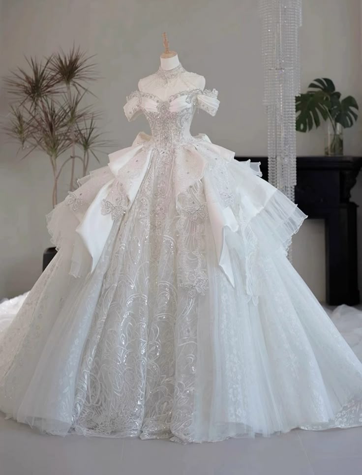 Robe de mariée longue en satin et dentelle, épaules dénudées, en tulle et paillettes, style féerique, manches courtes, B144
