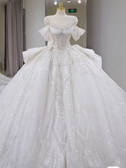 Princess Ball Gown Off The Shoulder Short Sleeves Long Lace Crystal White Wedding Dress Dream Formal Wedding Dresses B166