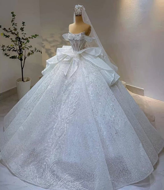 Ethereal Ball Gown Off The Shoulder Short Sleeves Long Sequins White Crystal Sparkly Wedding Gowns Dream Wedding Dresses B174