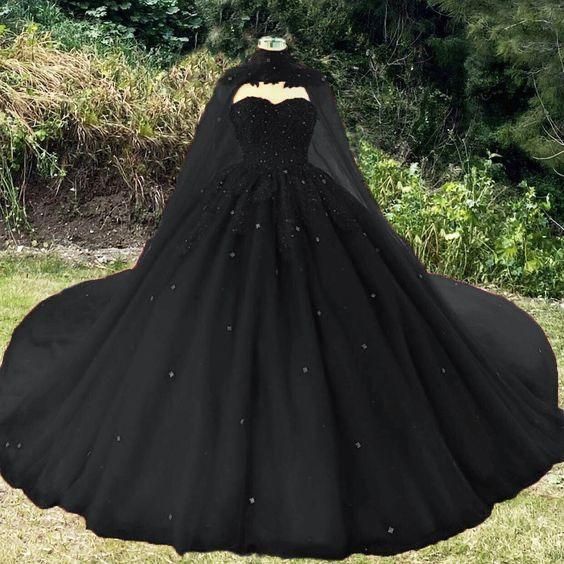 Schlichtes Ballkleid mit Herzausschnitt und schwarzen Tüllapplikationen, Ballkleider, Inspiration, trendige Ballkleider, Prinzessinnen-Ballkleid, formelles Ballkleid B253