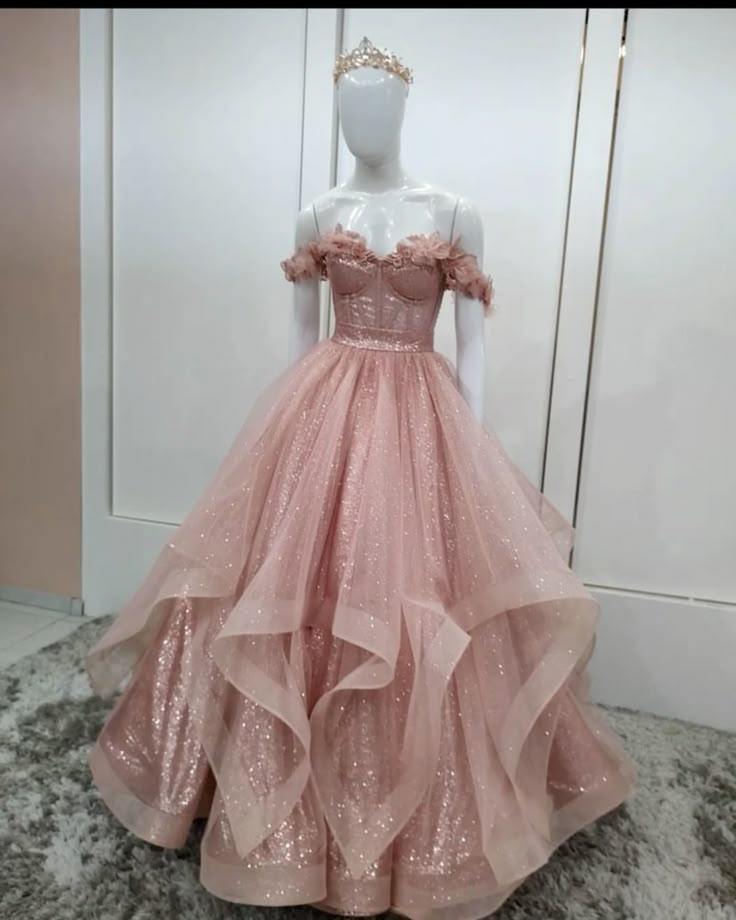 Luxus Quinceanera Kleid Rüschen Ballkleid Weg Von Der Schulter Vestidos De 15 Anos Formale Party Lange Wunderschöne Ballkleider Sweet 16 Kleid B278
