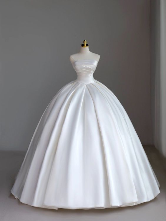 Modest Ball Gown Strapless Neck White Satin Long Wedding Dress Fairy Formal Brides Gown Wedding Dresses B30