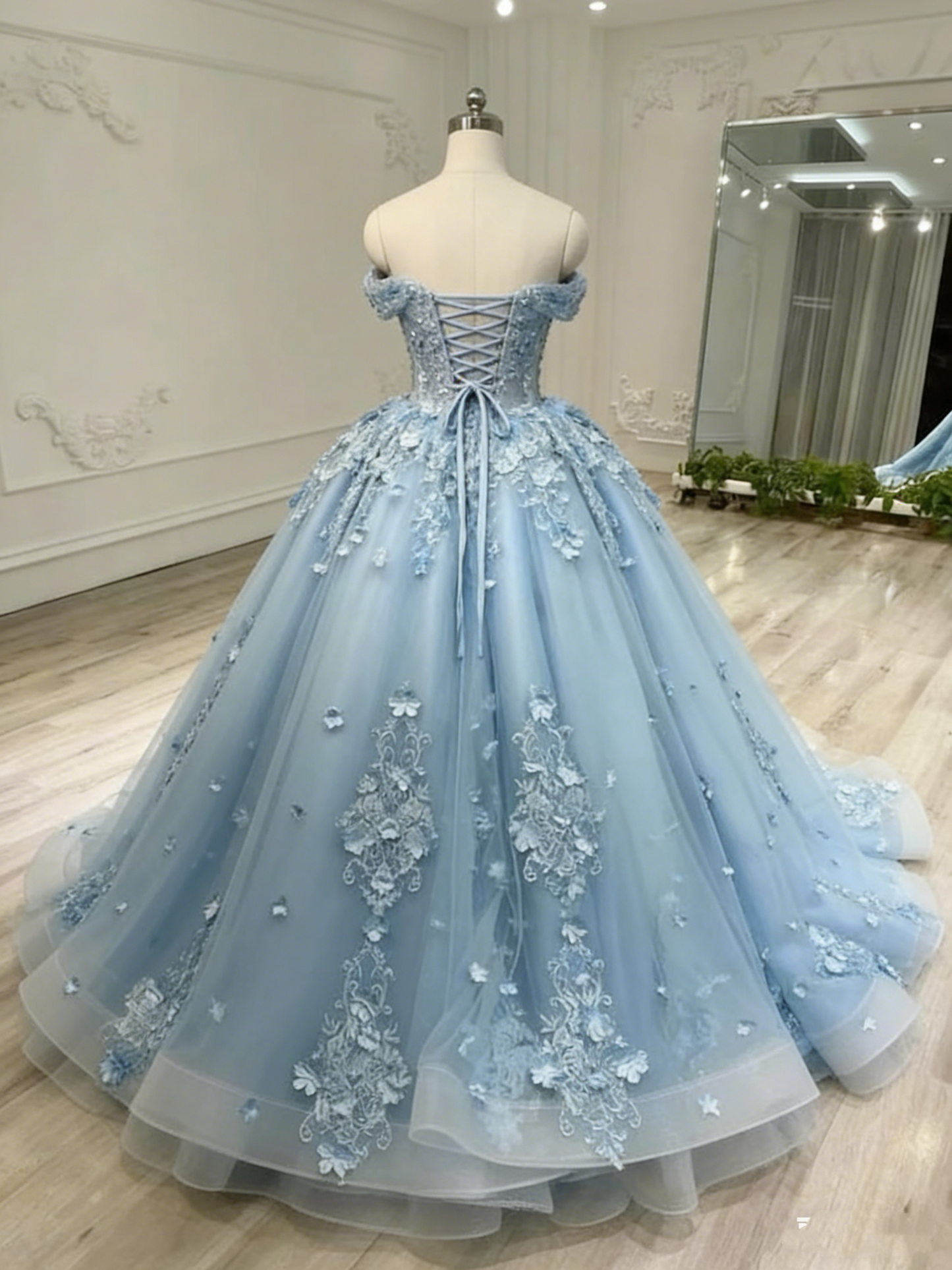 Modest Quinceanera Dresses Ball Gown Off The Shoulder Light Sky Blue Birthday Gowns Vestidos De 15 Anos Formal Party Long Sweet 15 16 Dress B308