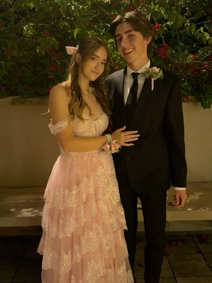 Beautiful Ball Gown Sweetheart Pink Lace Slit Prom Dresses Inspiration Prom Dress Princess Senior Graduation Dress RB809