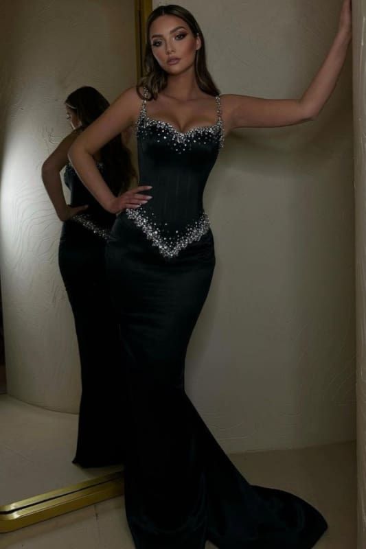 Bescheidene Meerjungfrau Spaghettiträger Schwarze Ballkleider Inspiration Funkelndes Geburtstagskleid Prinzessin Abschlusskleid B360