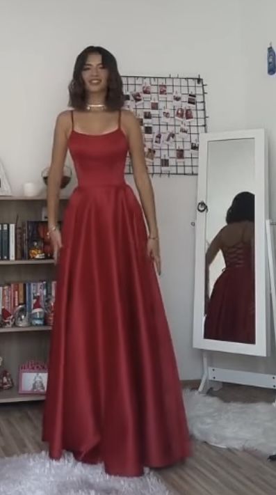 Stunning A line Spaghetti Straps Satin Burgundy Prom Dresses 2026 Inspiration Slit Prom Dress Princess Graduation Dress B385