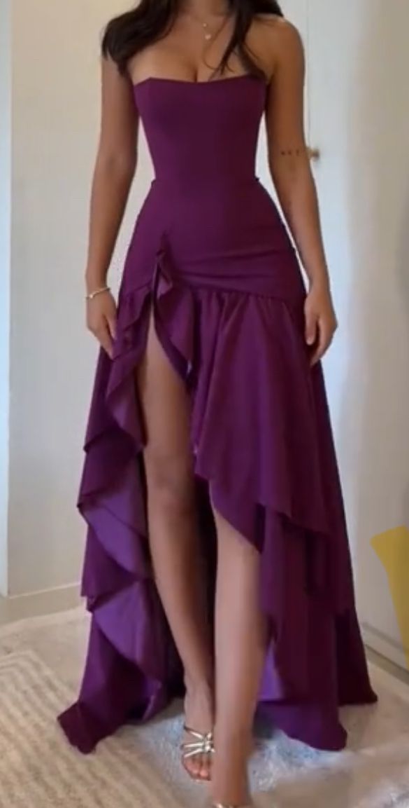 Robe de bal élégante, bustier, longueur au sol, motif raisin, inspiration robe de bal longue B387