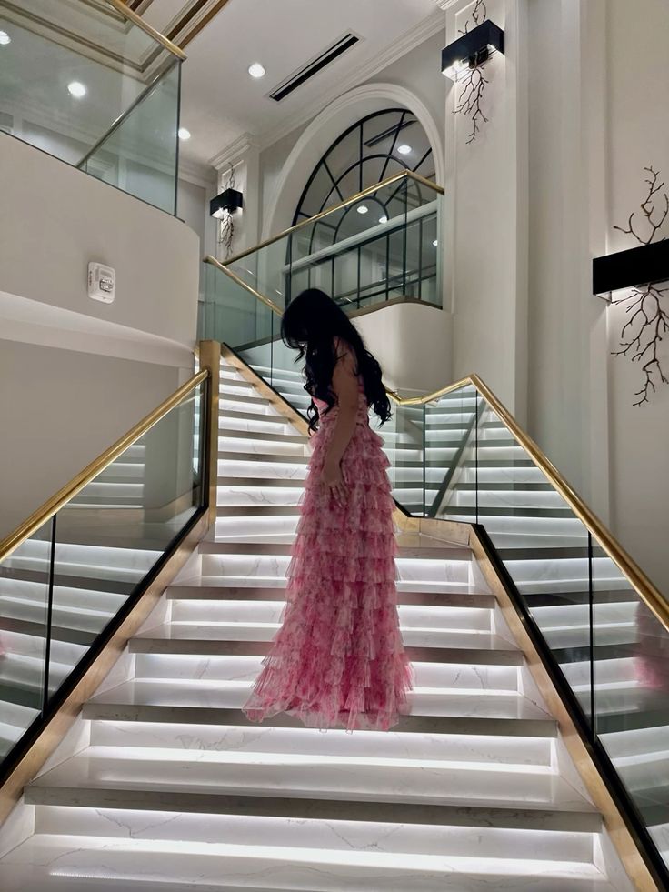 Robe de bal modeste à bretelles spaghetti en tulle rose à fleurs, robe de bal d'inspiration princesse, robe de fête d'anniversaire, robe de remise de diplôme B389