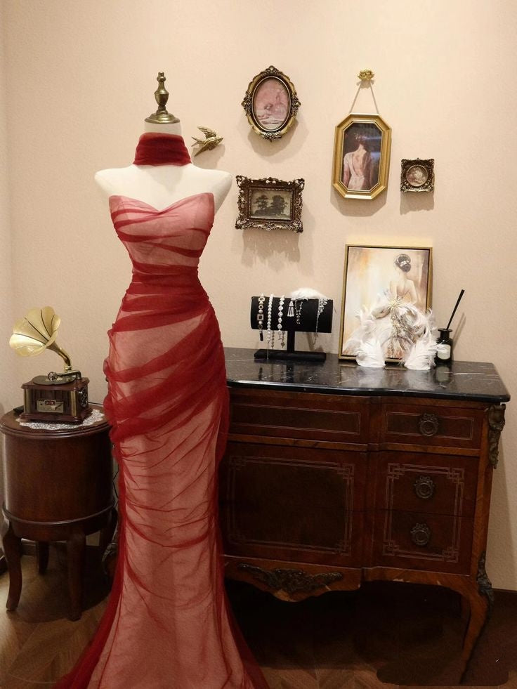 Elegantes Meerjungfrau-Abendkleid mit Herzausschnitt in Burgunderrot und Tüll, bodenlang, Inspiration für lange Ballkleider B398